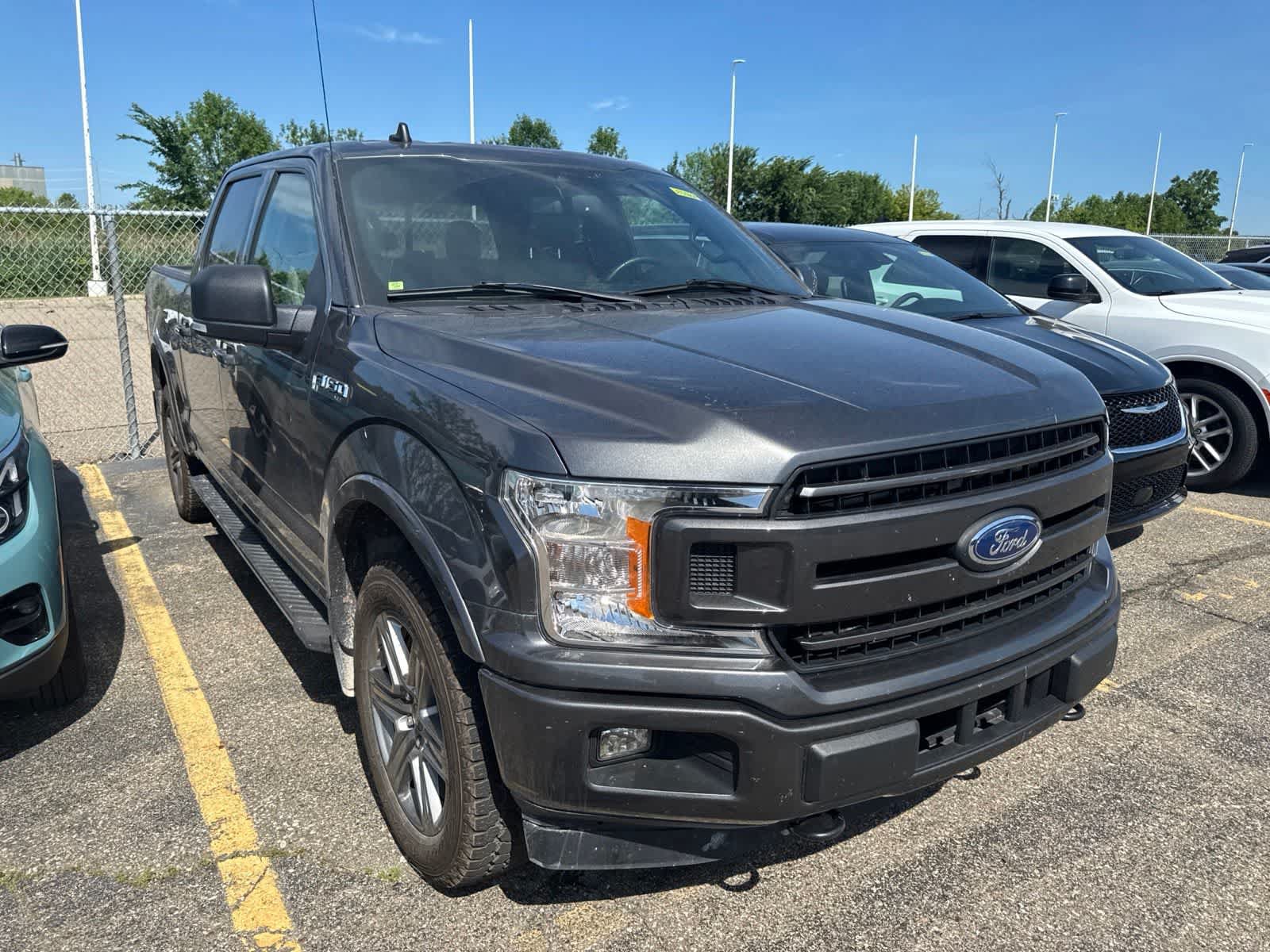 Used 2020 Ford F150 XLT w/ Equipment Group 302A Luxury AWD/4WD image 28