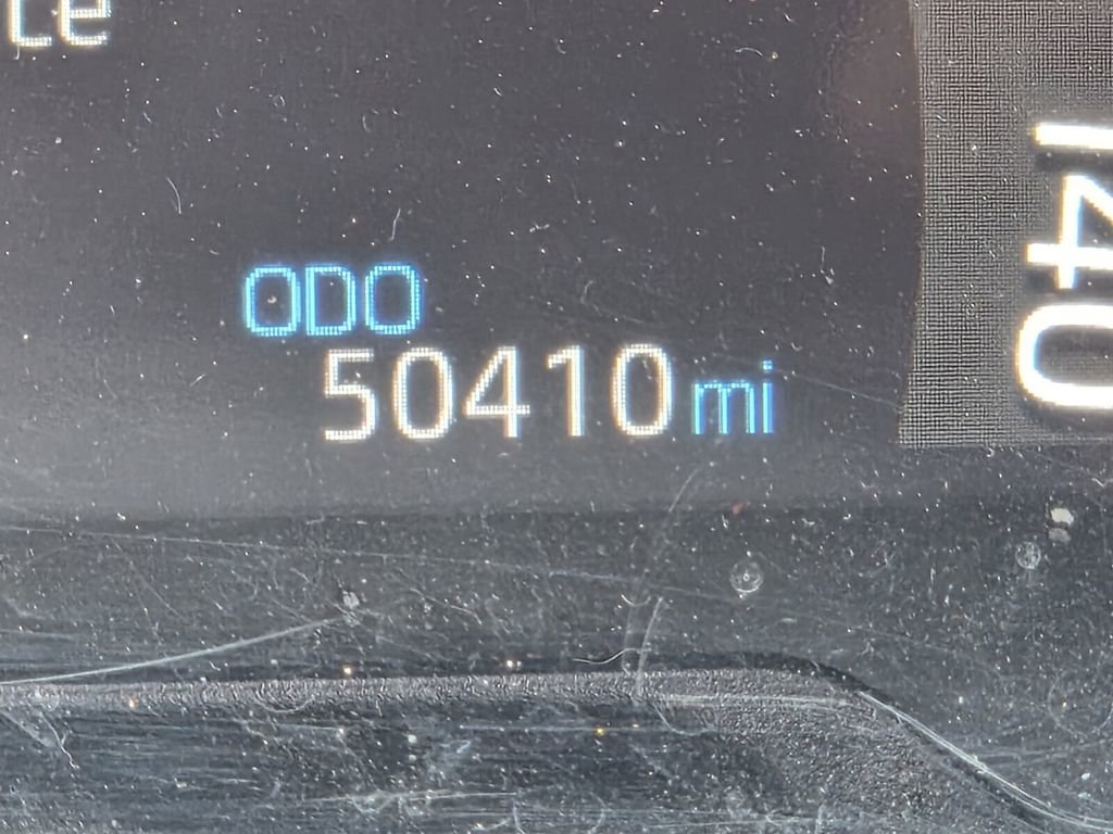 Used 2025 Toyota RAV4 LE image 21