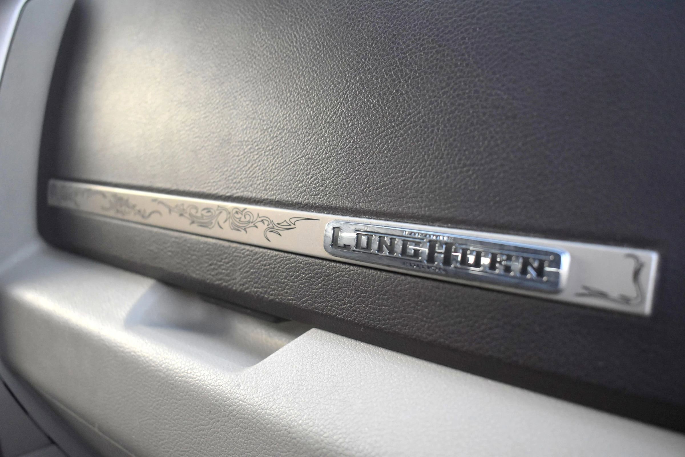 Used 2015 RAM 1500 Laramie Longhorn w/ Convenience Group image 20