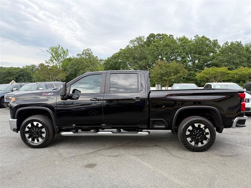 Used 2020 Chevrolet Silverado 2500 LT w/ All Star Edition image 6