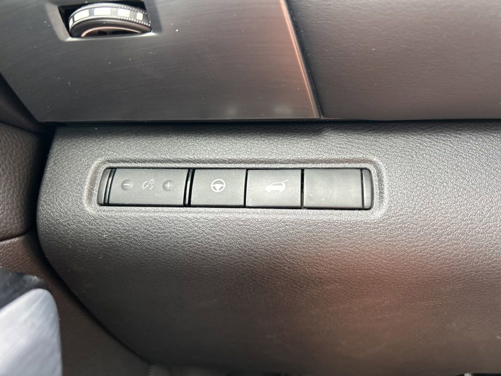 Certified 2023 Nissan Pathfinder SL w/ SL Premium Package image 32