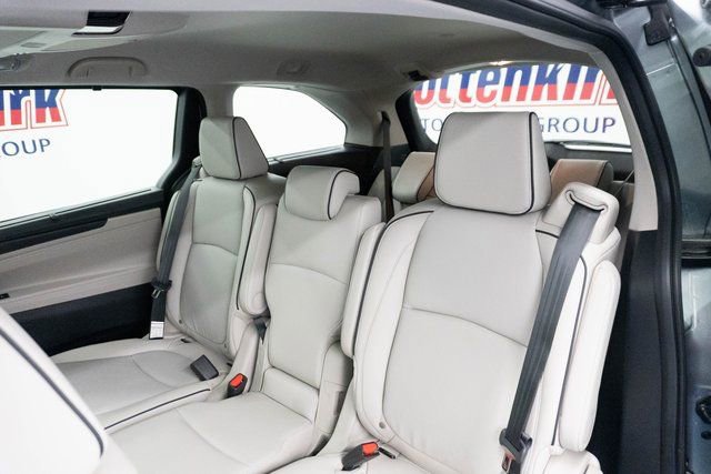 New 2026 Honda Odyssey Touring image 20
