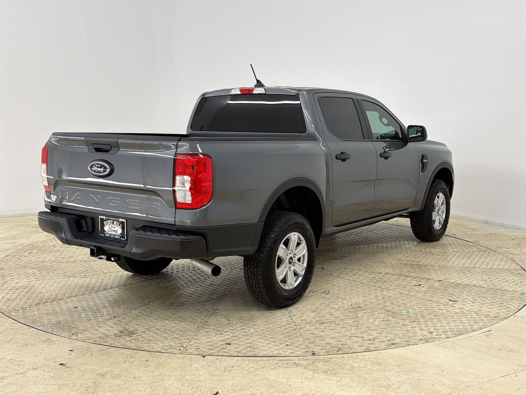 Used 2025 Ford Ranger XL w/ Trailer Tow Package image 9