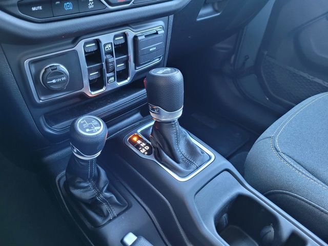 Certified 2025 Jeep Wrangler Unlimited Sahara image 12