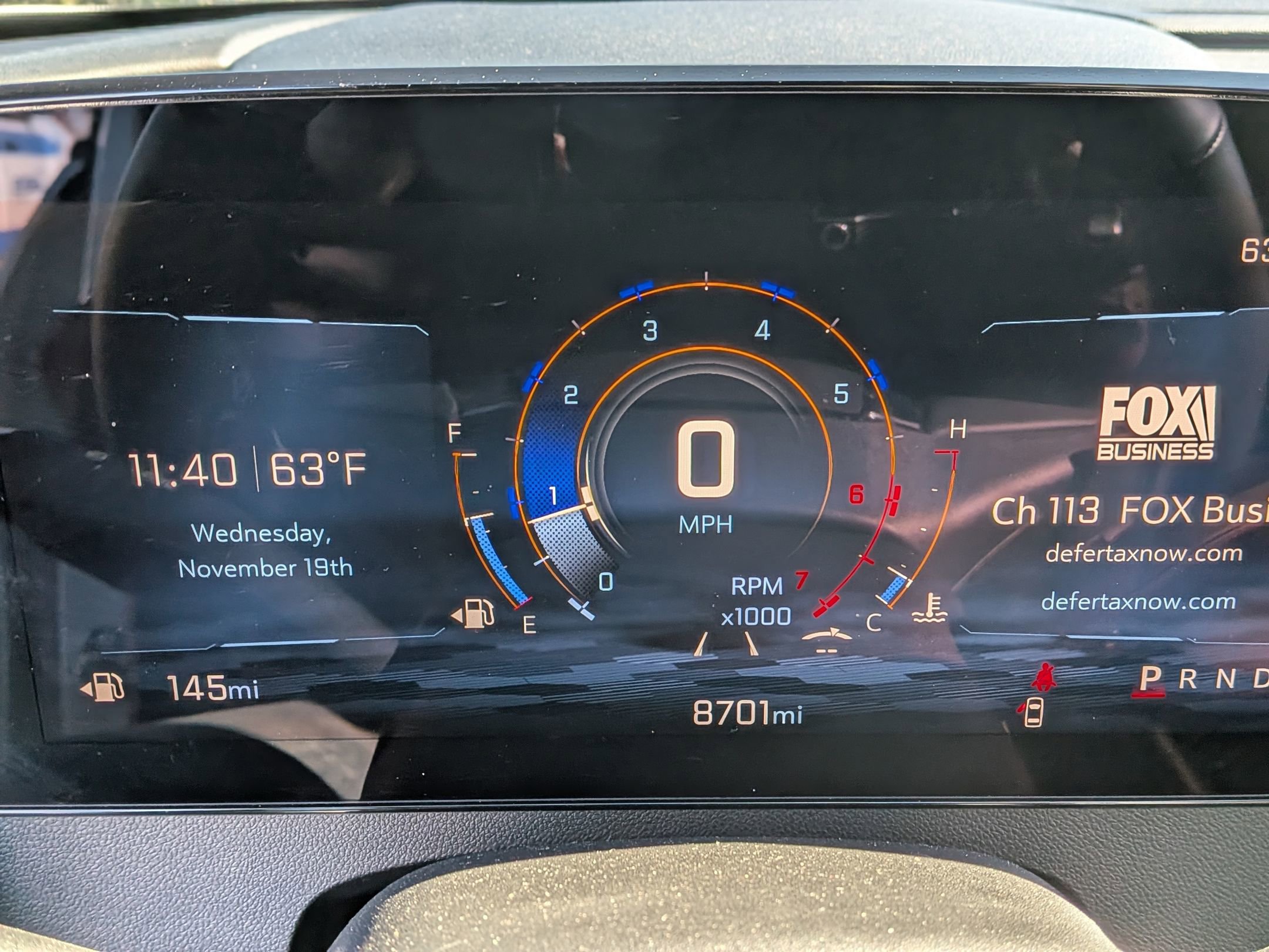 Used 2025 Chevrolet Traverse LT image 24