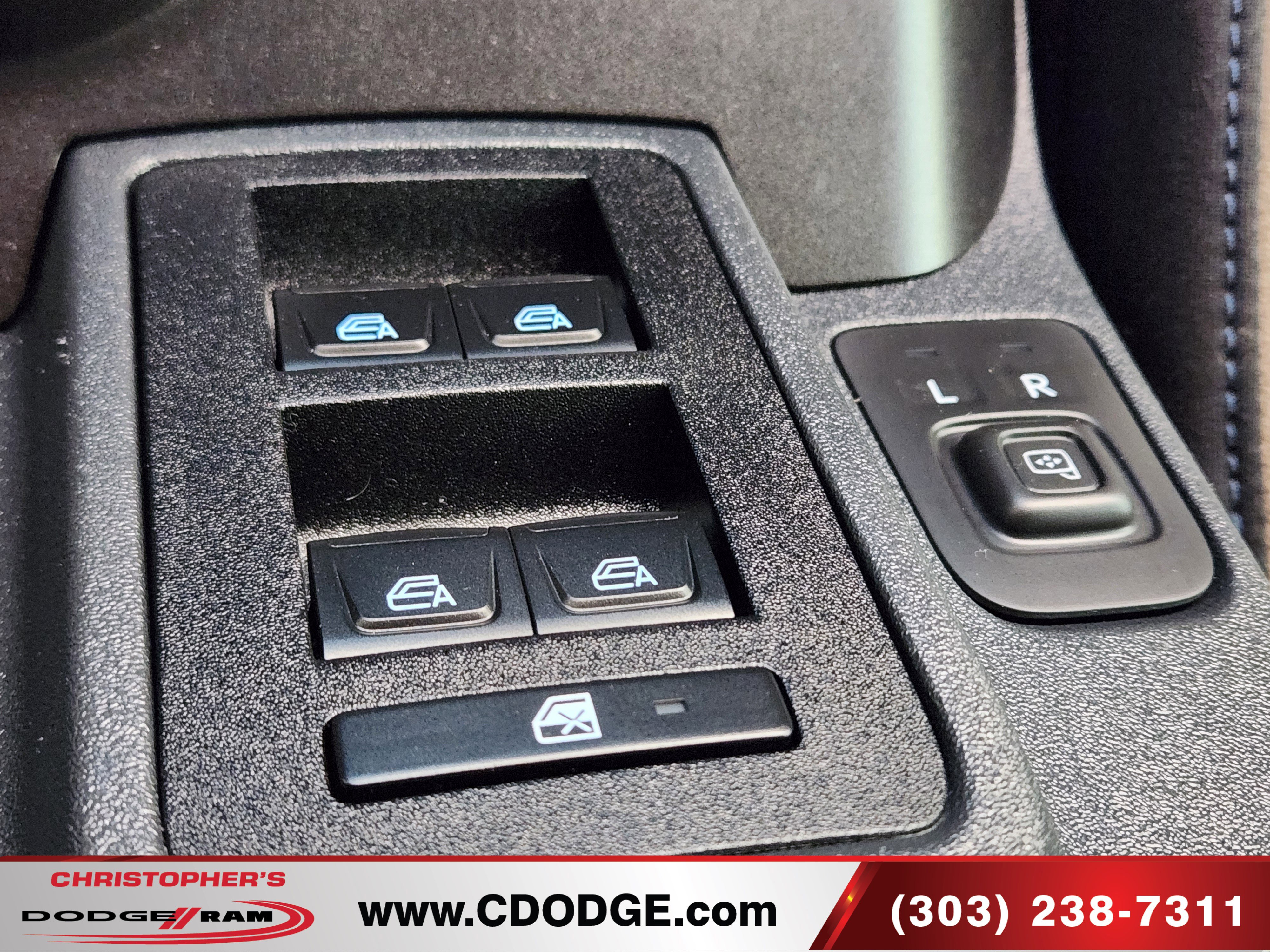 Used 2022 Ford Bronco Wildtrak AWD/4WD image 28