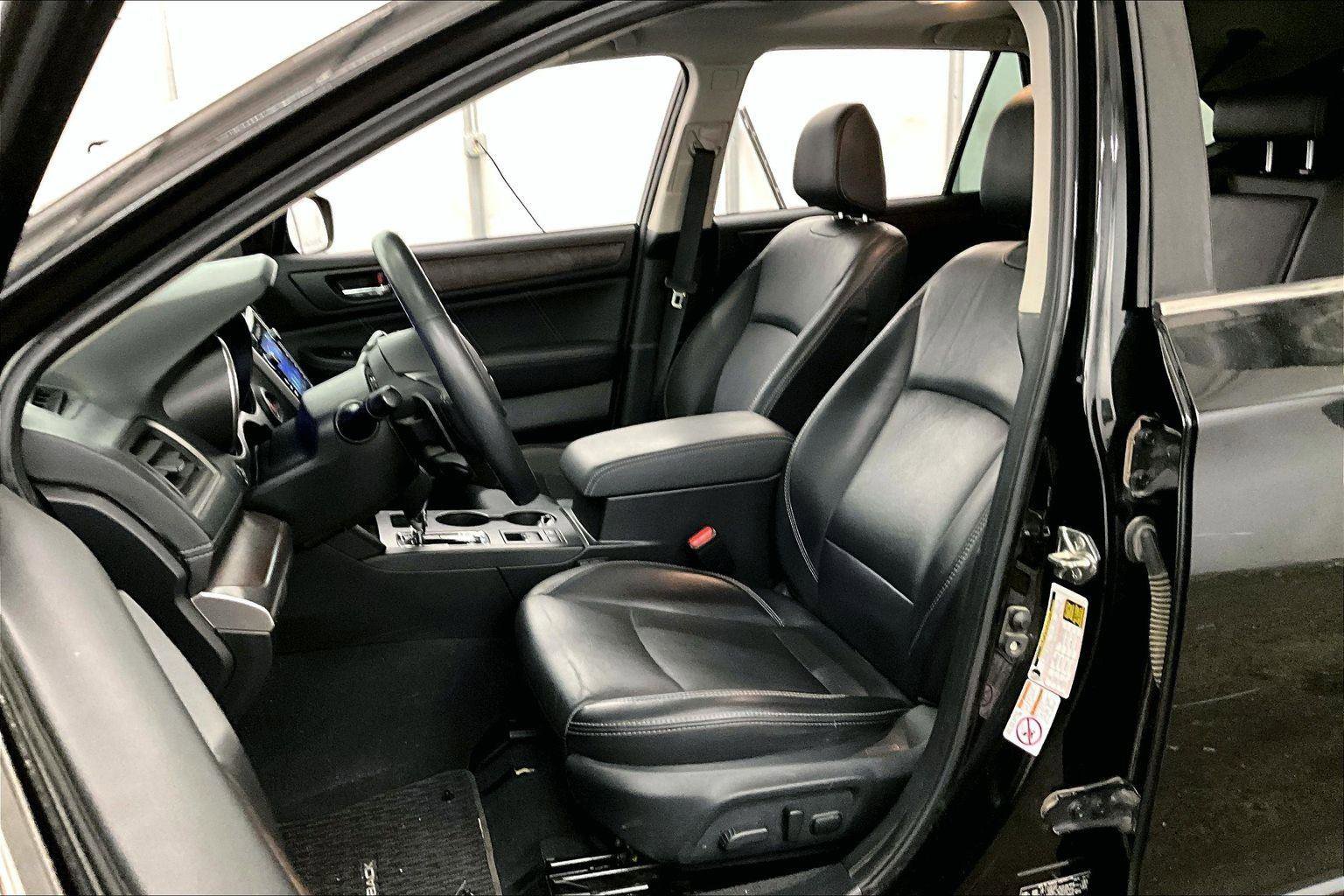 Used 2018 Subaru Outback 2.5i Limited image 25