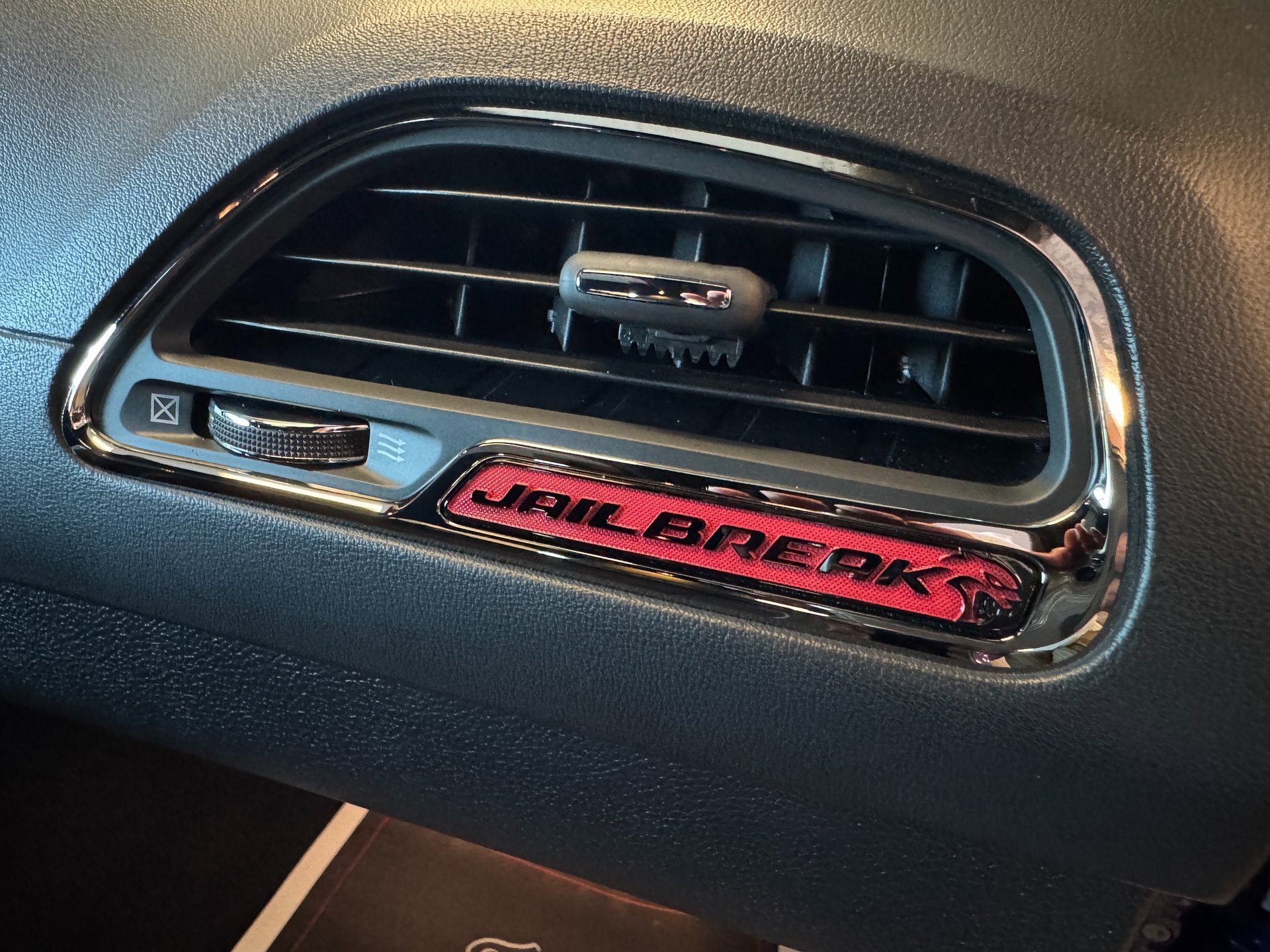 Used 2023 Dodge Challenger SRT Hellcat image 31