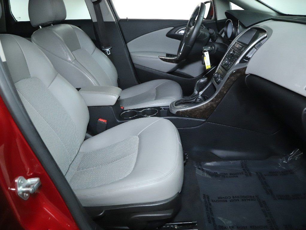 Used 2012 Buick Verano Convenience image 30