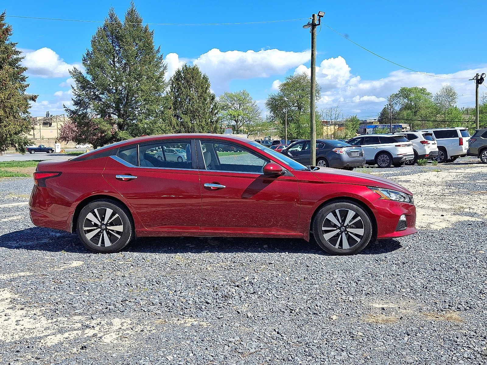 Used 2022 Nissan Altima 2.5 SV FWD image 9