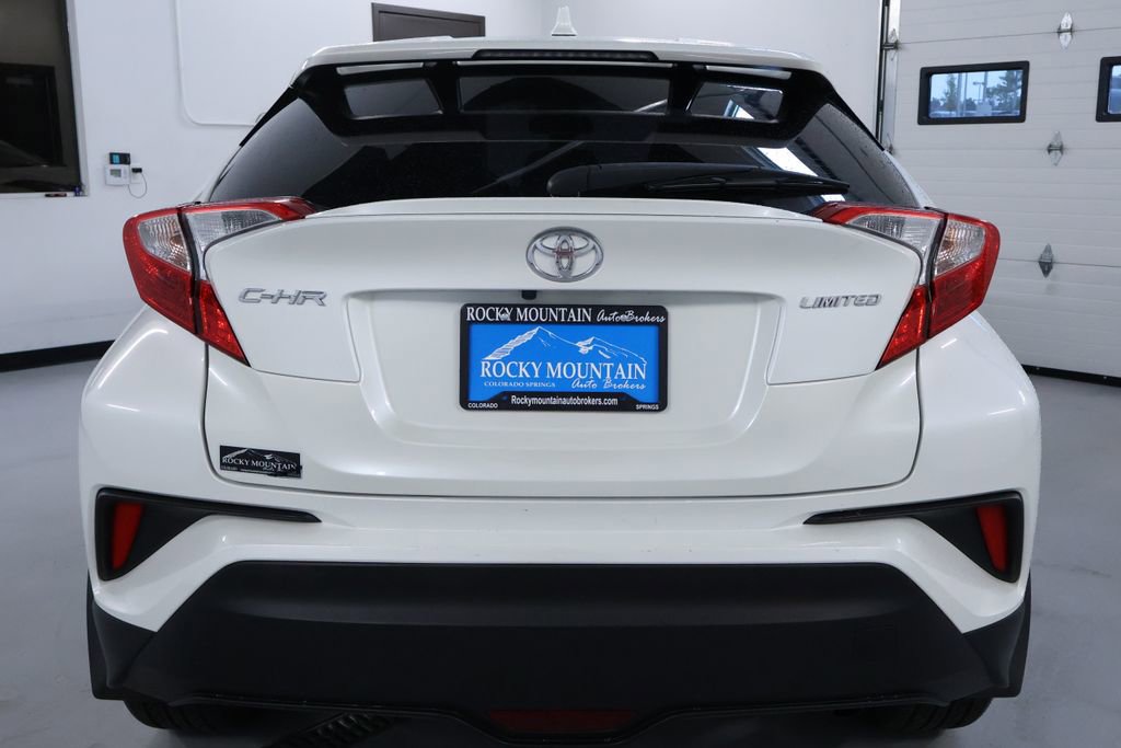Used 2021 Toyota C-HR Limited image 6