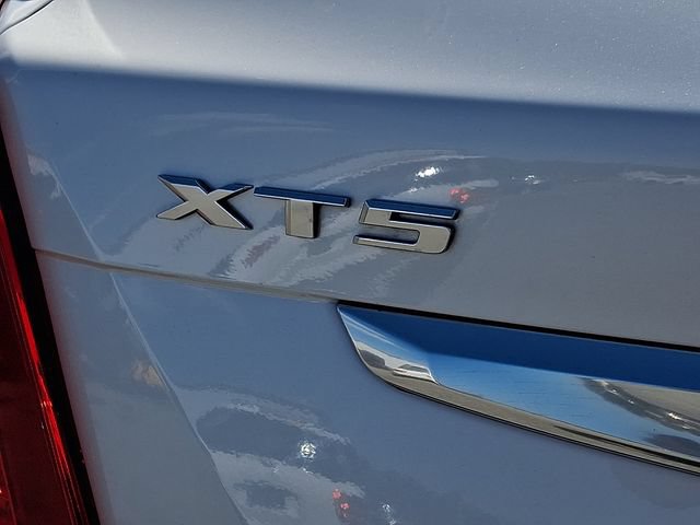 Certified 2018 Cadillac XT5 Luxury w/ Driver Awareness Package AWD/4WD image 30