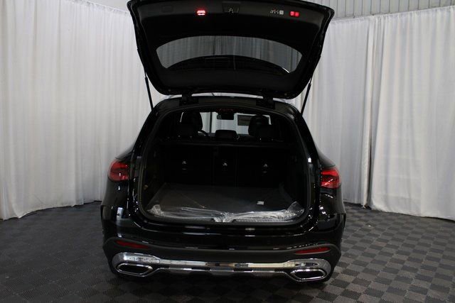 New 2026 Mercedes-Benz GLC 300 4MATIC image 7