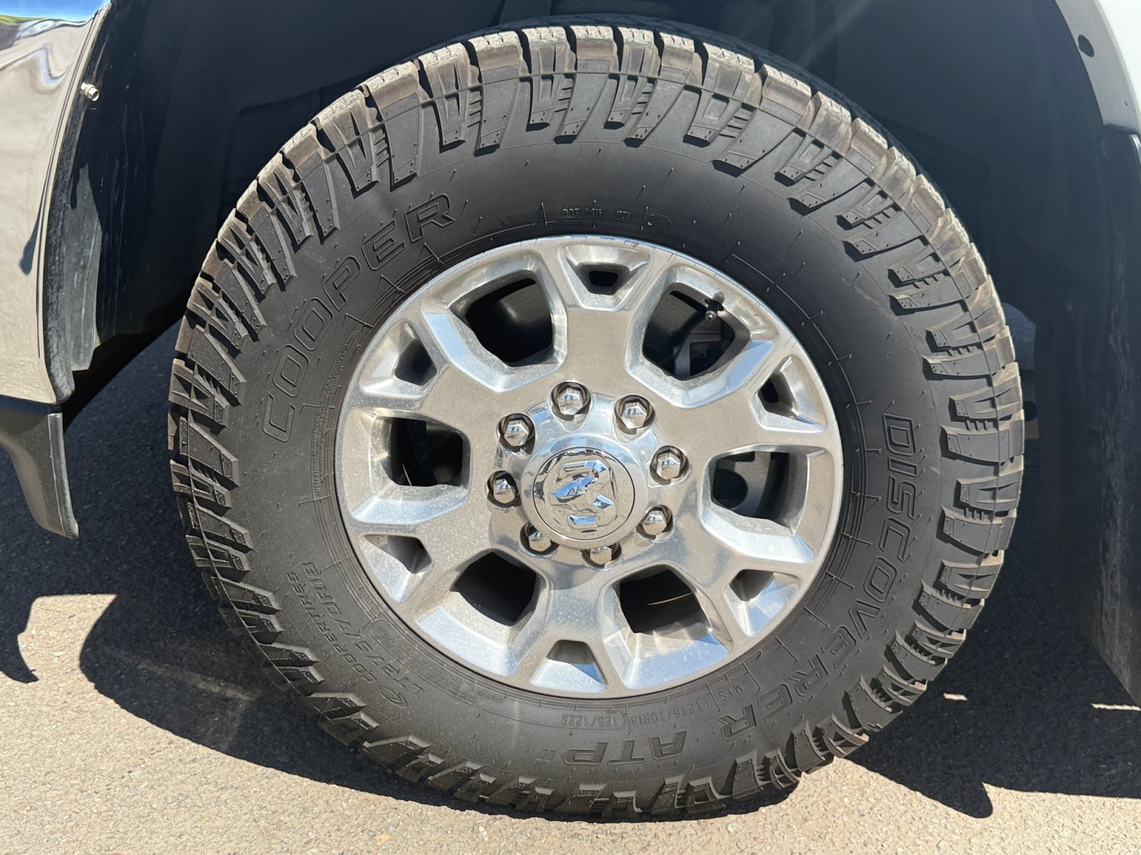 Used 2022 RAM 2500 Laramie AWD/4WD image 11