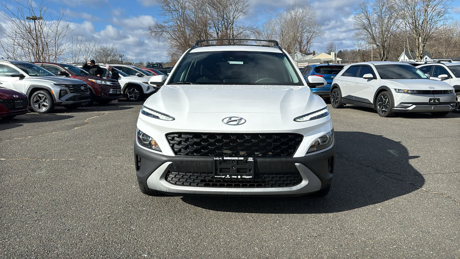 Used 2023 Hyundai Kona SEL image 2