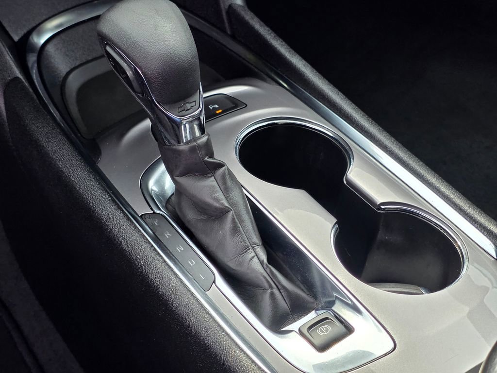 Used 2025 Chevrolet Malibu LT image 26