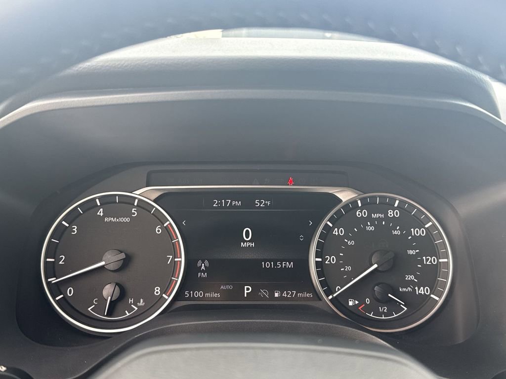 Used 2025 Nissan Rogue SV image 15