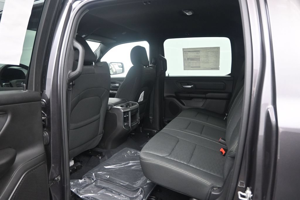 New 2026 RAM 1500 Express AWD/4WD image 20