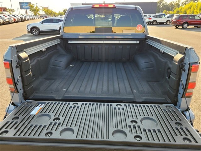 New 2026 Nissan Frontier SV image 7