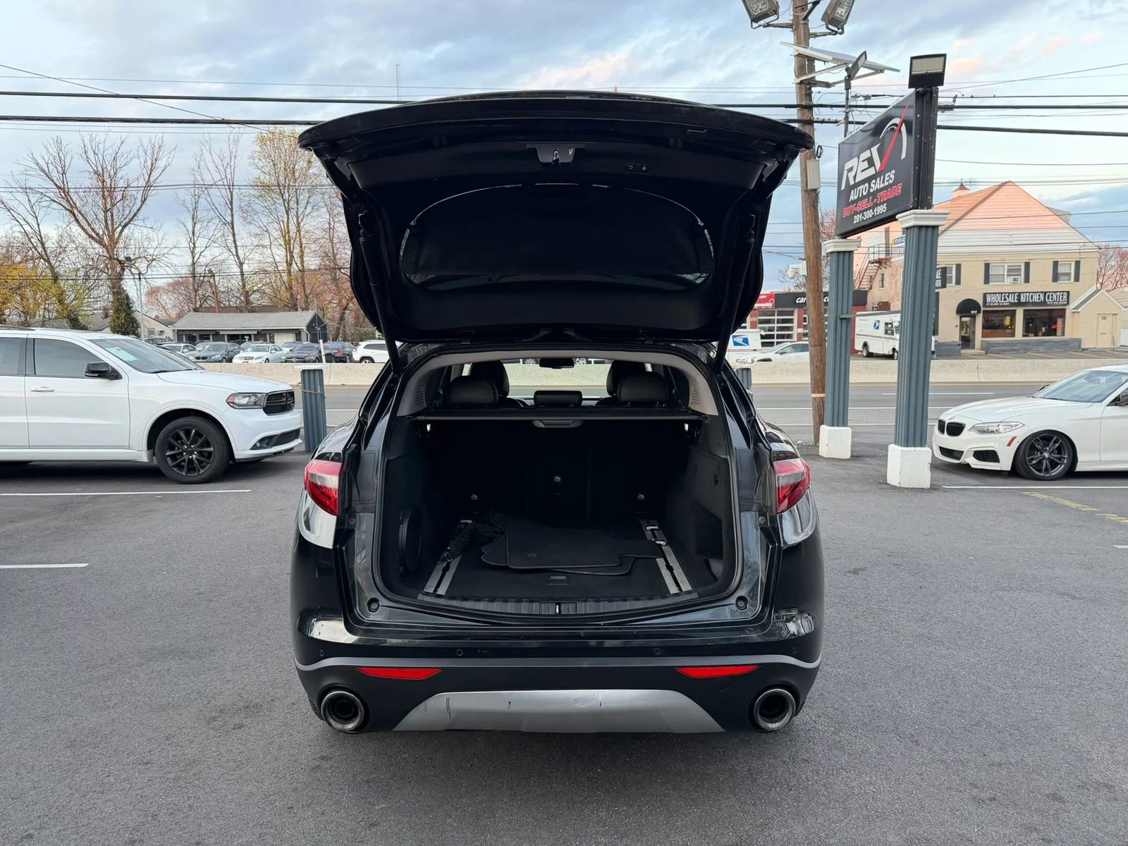 Used 2018 Alfa Romeo Stelvio Ti image 19