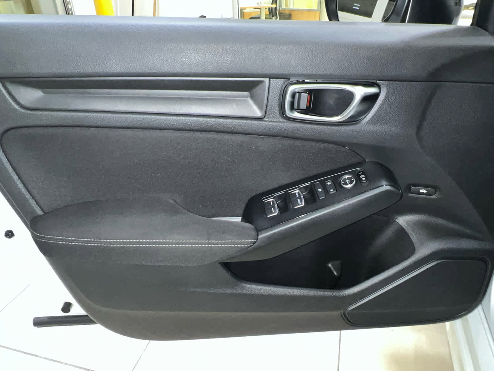 Used 2023 Honda Civic Sport image 15