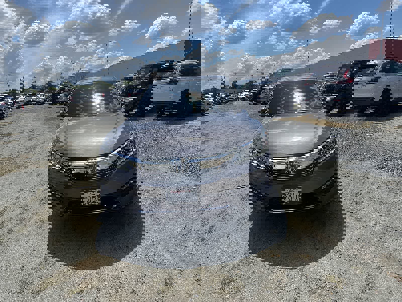 Used 2017 Honda Accord Sport image 2