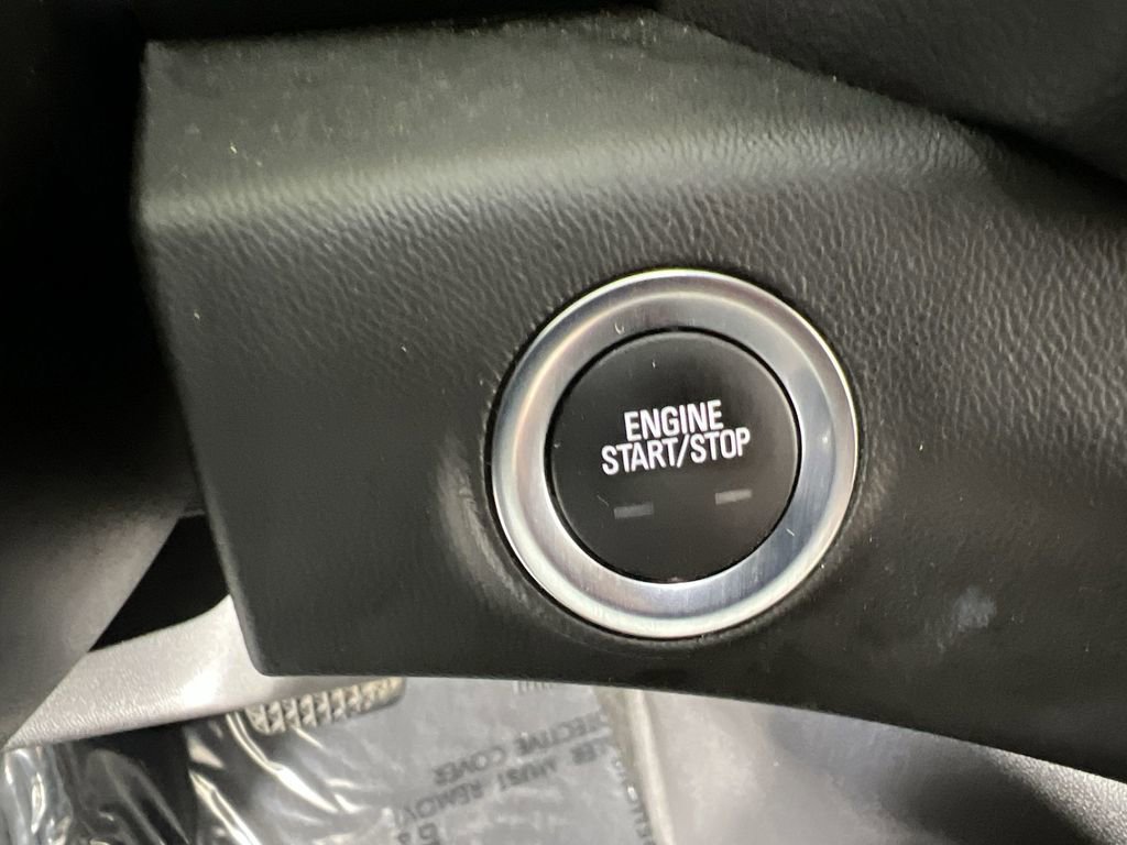 Used 2022 GMC Terrain SLT w/ Infotainment Package II image 17