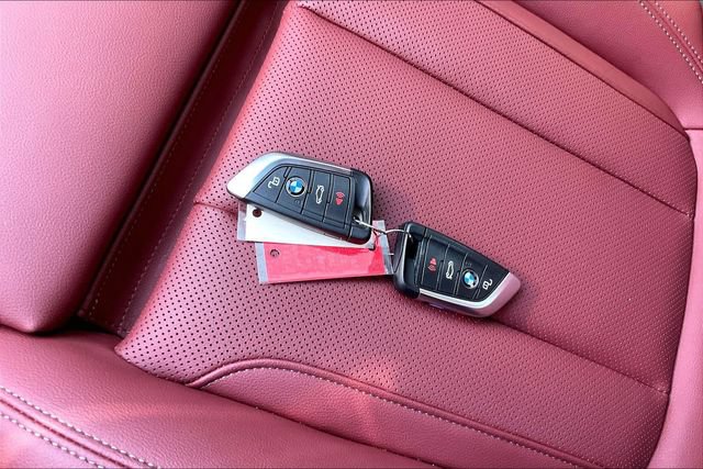 Used 2023 BMW X4 M40i w/ Parking Assistance Package AWD/4WD image 12