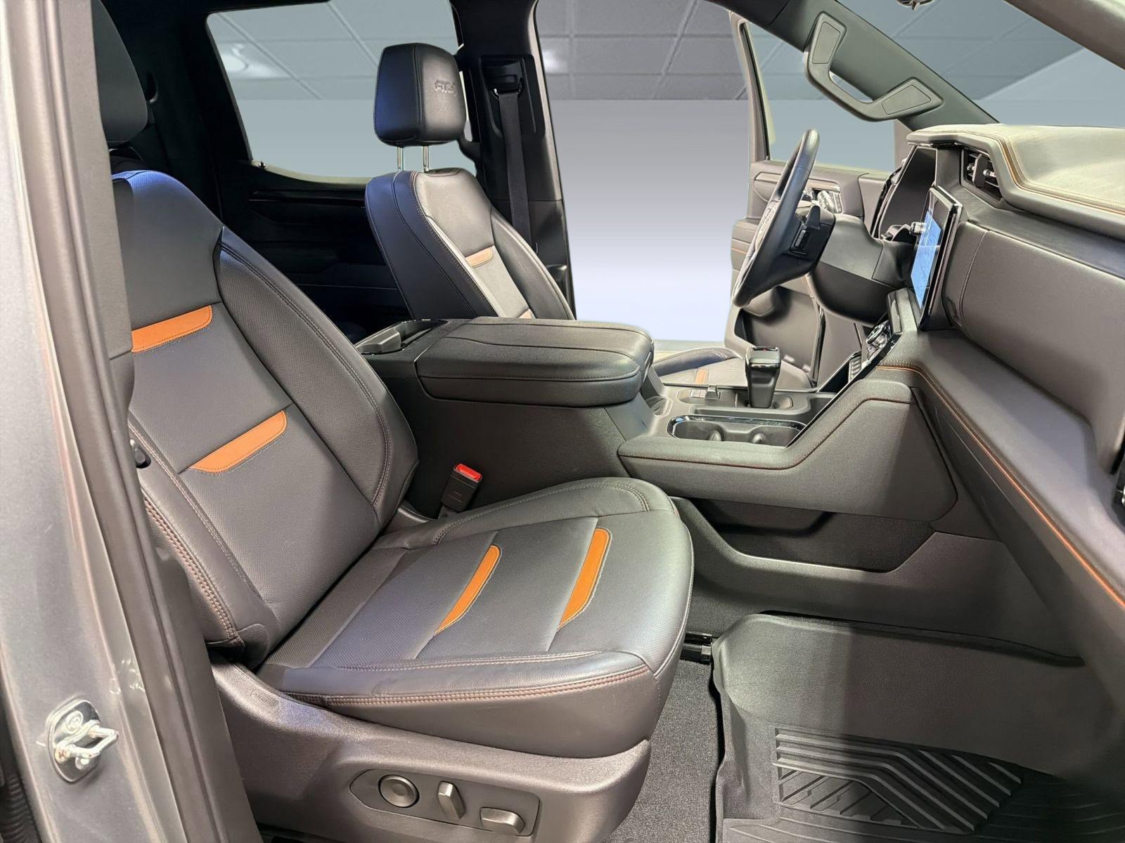 Used 2026 GMC Sierra 1500 AT4 w/ AT4 Premium Package image 31