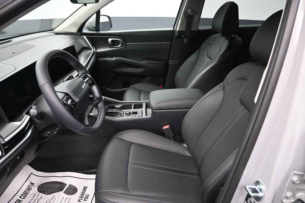 Certified 2026 Kia Sorento S AWD/4WD image 13