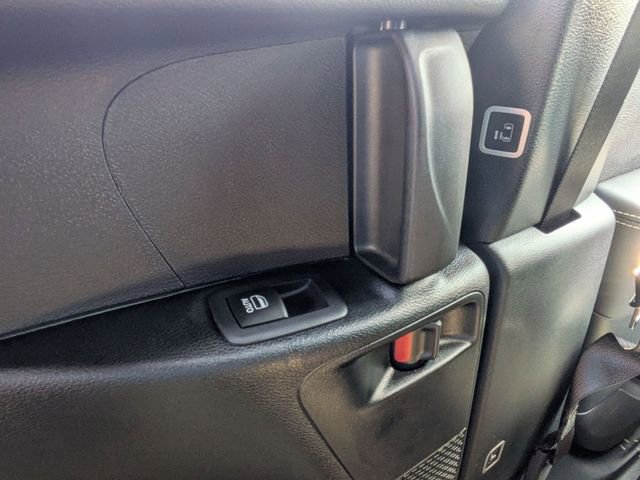 New 2025 Chrysler Pacifica Select image 26