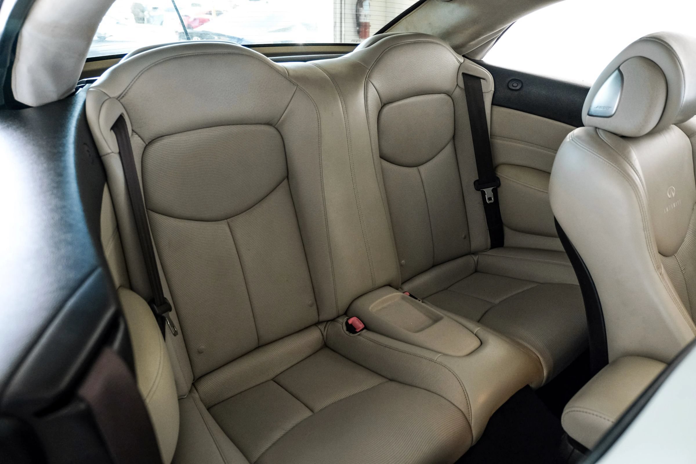 Used 2009 INFINITI G37 Convertible w/ Premium Pkg RWD image 32