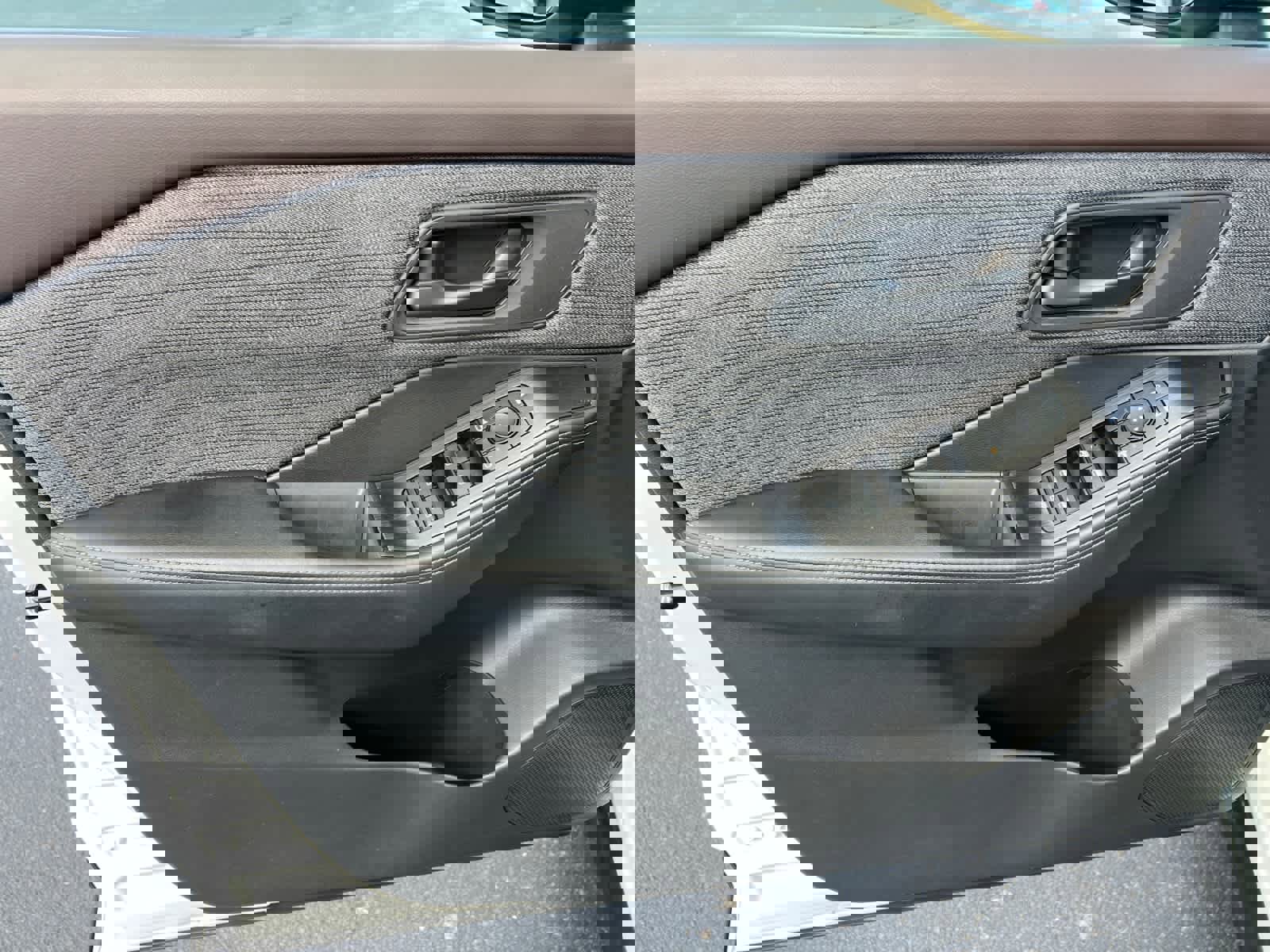 Used 2021 Nissan Rogue S image 18