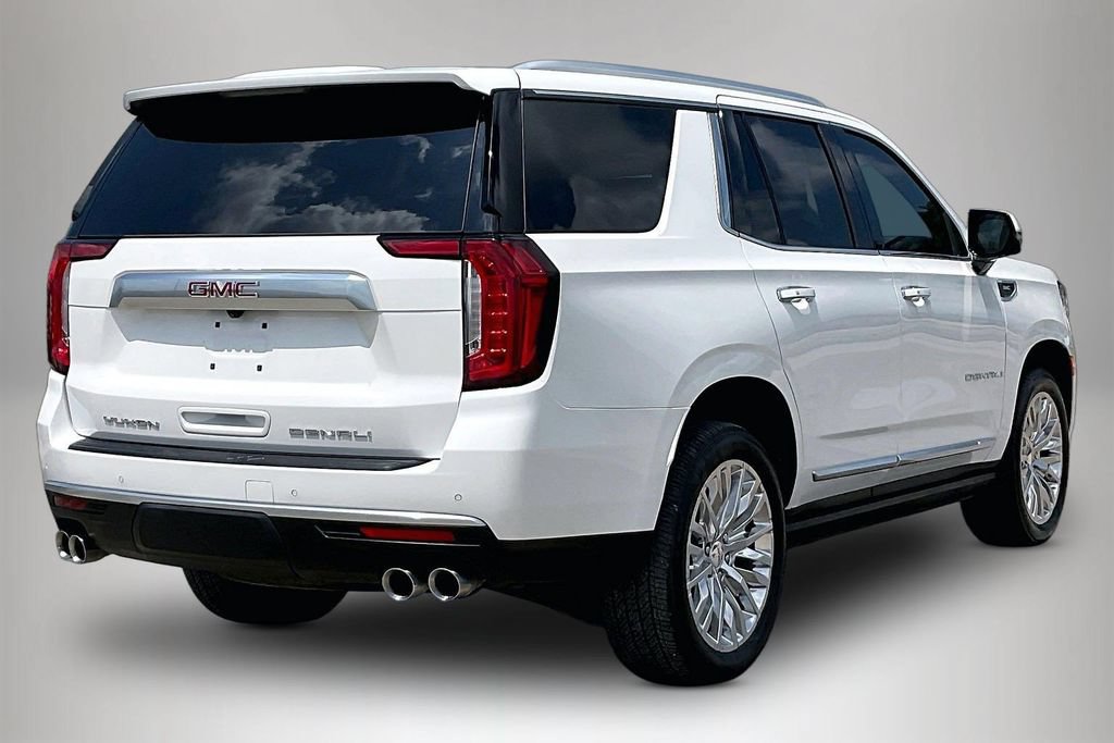 Used 2024 GMC Yukon Denali RWD image 5