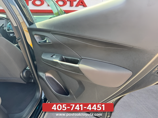 Used 2022 Chevrolet Bolt LT FWD image 18
