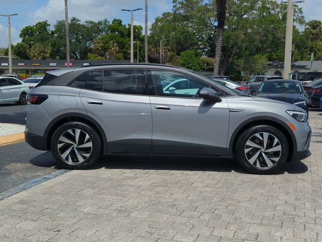 Certified 2023 Volkswagen ID.4 Pro image 3