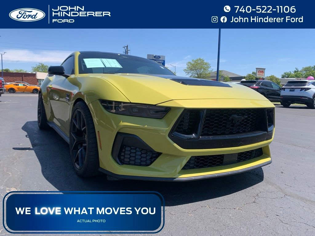 Used 2025 Ford Mustang GT Premium RWD image 1