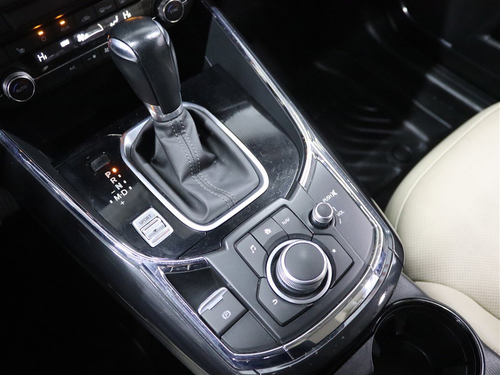 Used 2019 MAZDA CX-9 Touring w/ Touring Premium Package FWD image 25