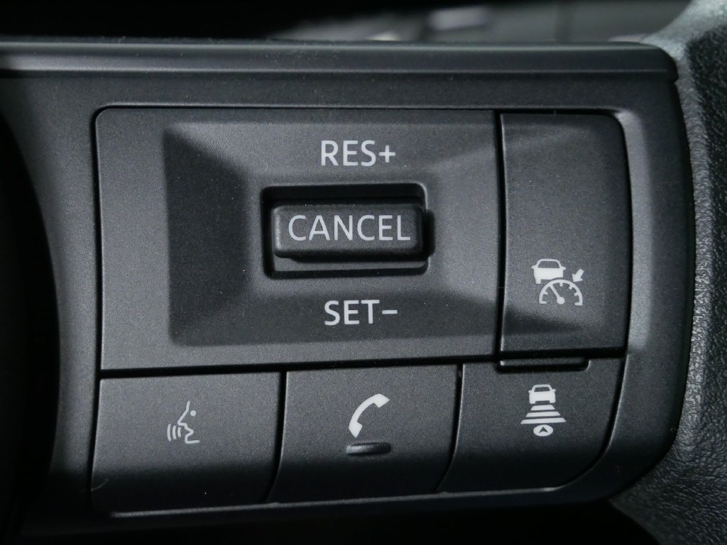 New 2027 Nissan Kicks SV AWD/4WD image 25