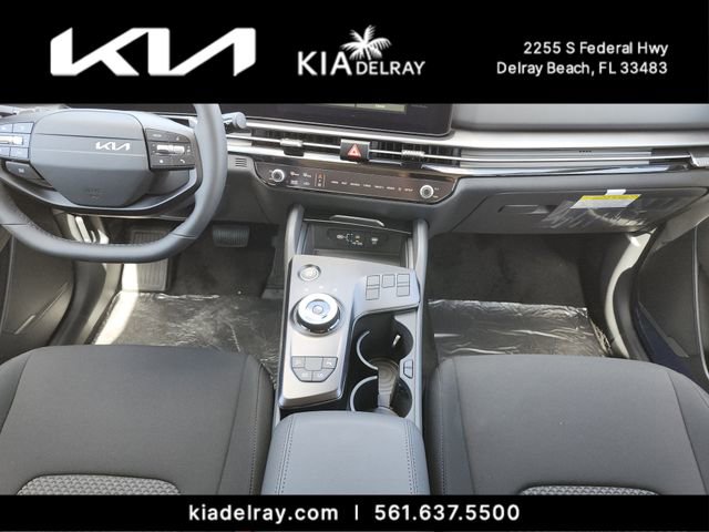 New 2026 Kia Sportage LX FWD image 13