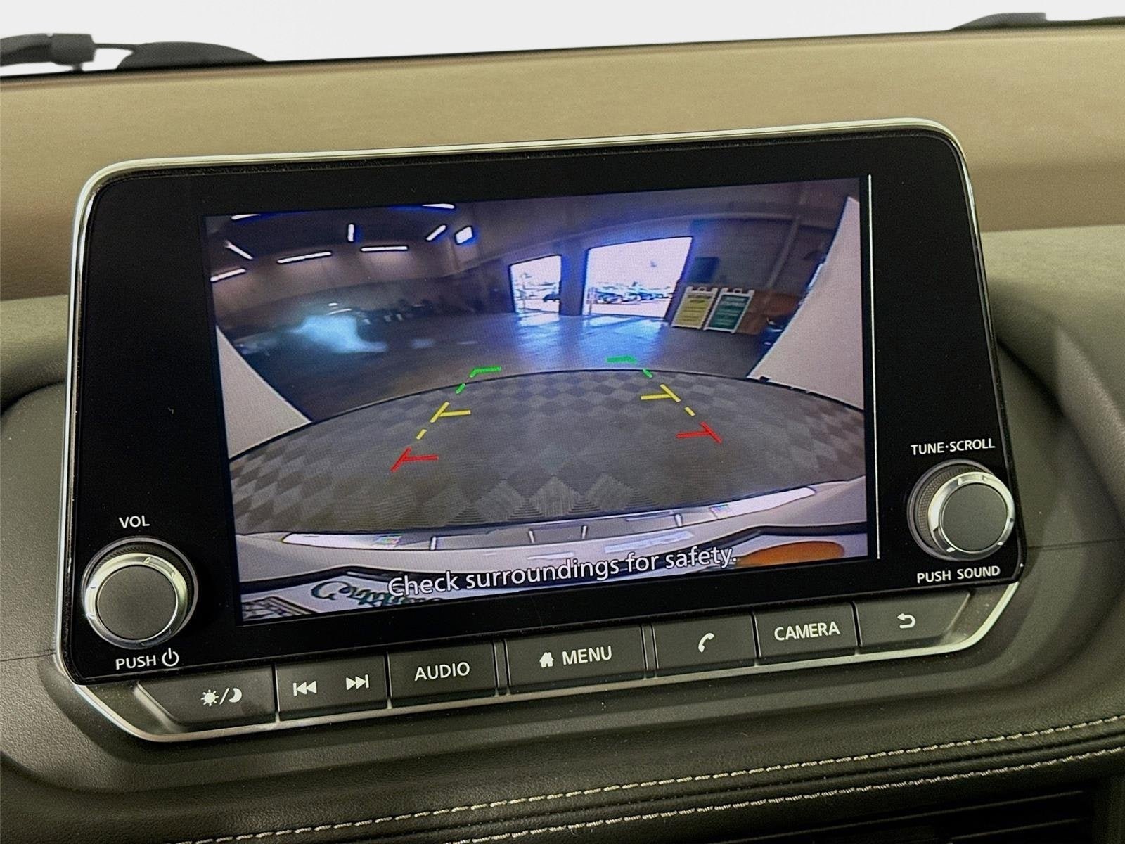 Certified 2023 Nissan Rogue SV FWD image 15