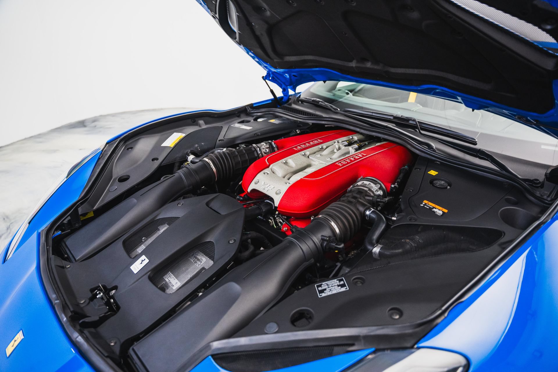 Used 2022 Ferrari 812 GTS RWD image 90