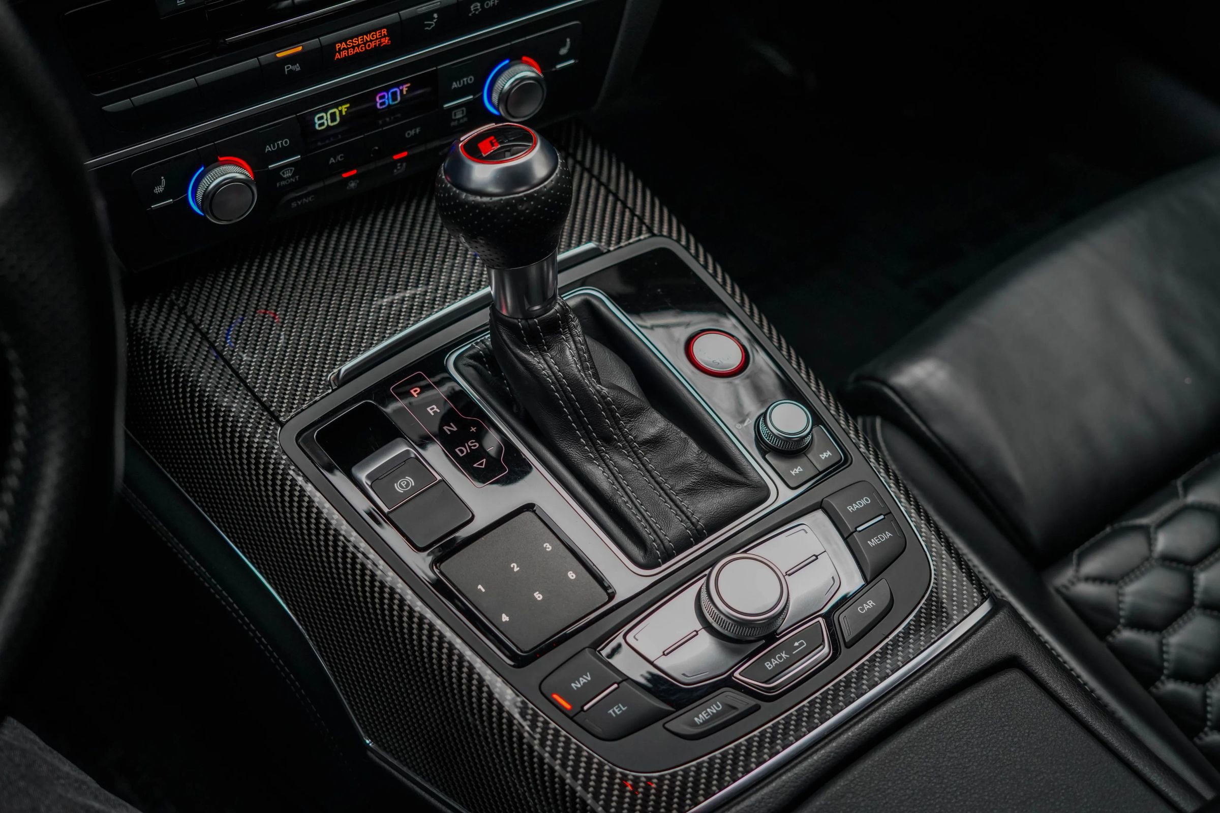 Used 2016 Audi RS 7 Prestige image 25