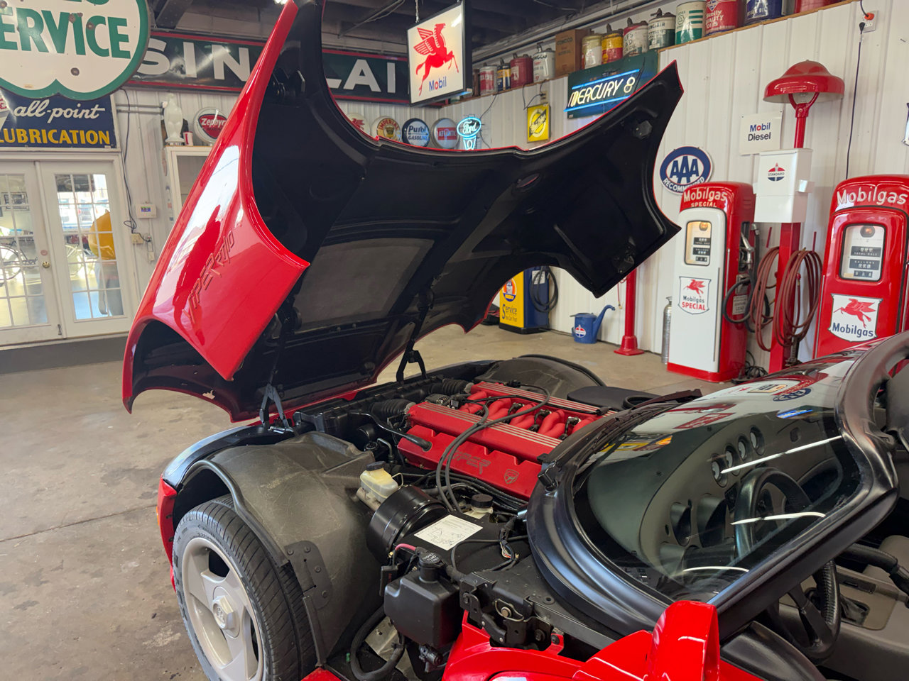 Used 1993 Dodge Viper RT/10 image 16