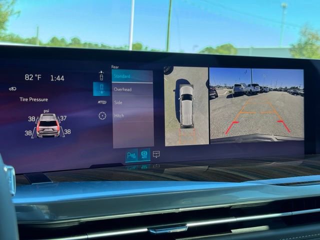 New 2026 Cadillac Escalade Platinum Luxury image 32