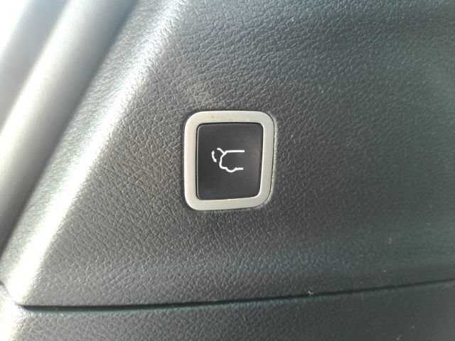 Used 2025 Chrysler Pacifica Limited FWD image 29