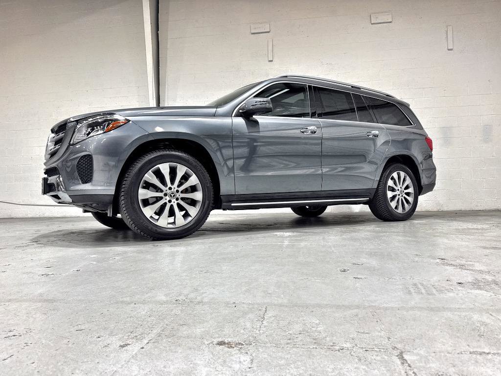 Used 2018 Mercedes-Benz GLS 450 4MATIC image 23