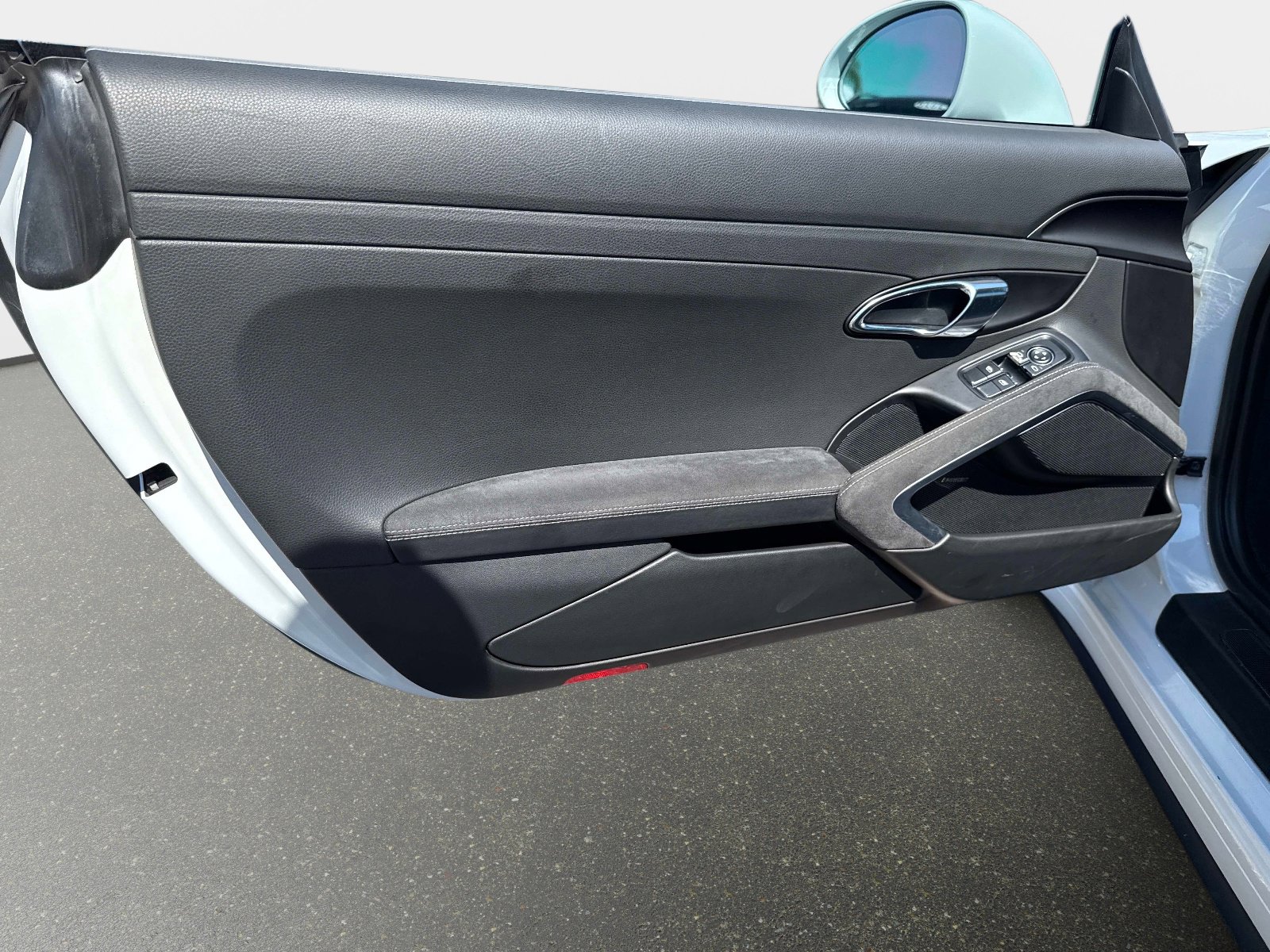 Used 2018 Porsche 911 GT3 image 13