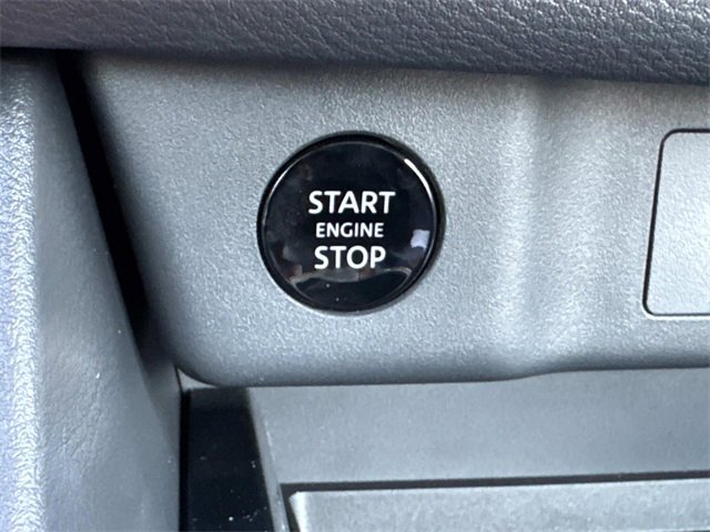 New 2026 Nissan Rogue S image 30