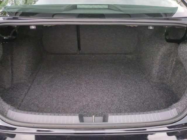 Used 2024 Volkswagen Jetta SE FWD image 23